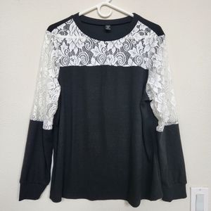 1XL Shein Curve long sleeve shirt with lace arms